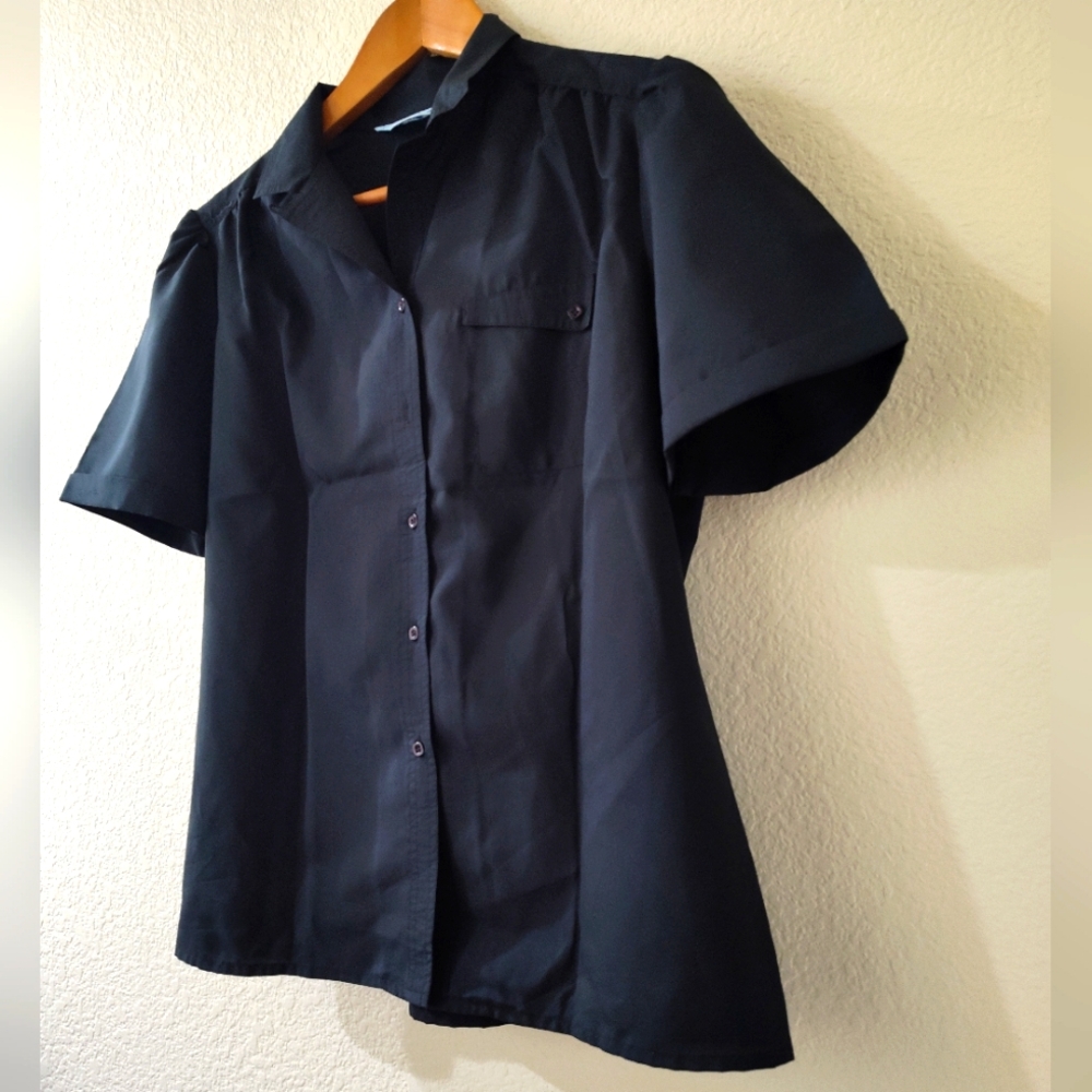 VTG Ship'n ShoreSS 80s smooth short sleeve button up blouse